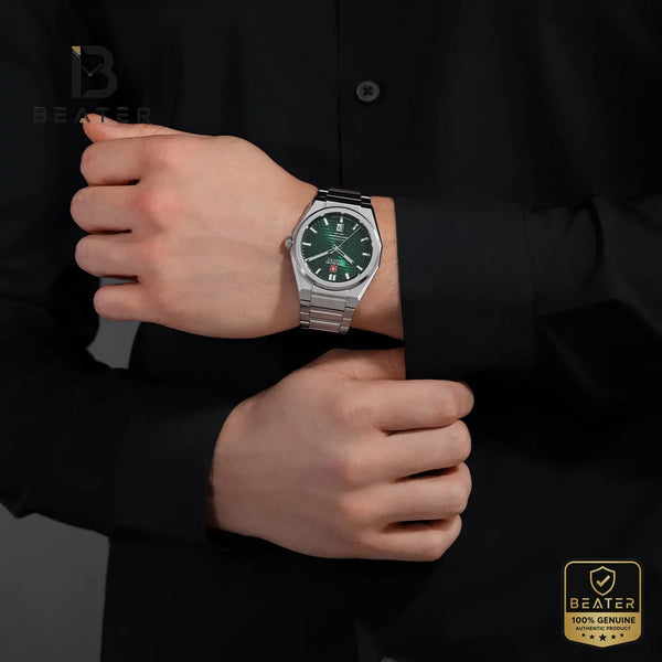 Swiss Military Hanowa SMWGL0006902 Men's Green Stainless Steel Bracelet Watch - View 5 - Beater